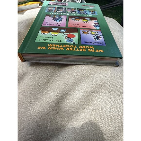 Cat Kid Comic Club: Collaborations - Book #4 By Dav Pilkey 2022 1st Edition - Picture 6 of 8